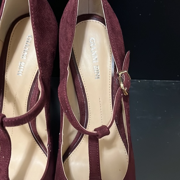 Stiletto Gianni Bini Maroon - Picture 3 of 9